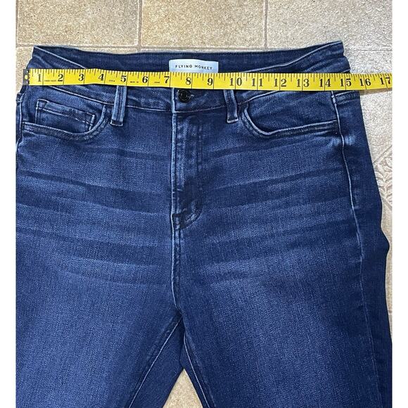 Flying Monkey Women’s Size 29 Front Slit Straight Dark Wash Stretchy Blue Jeans - Picture 3 of 12